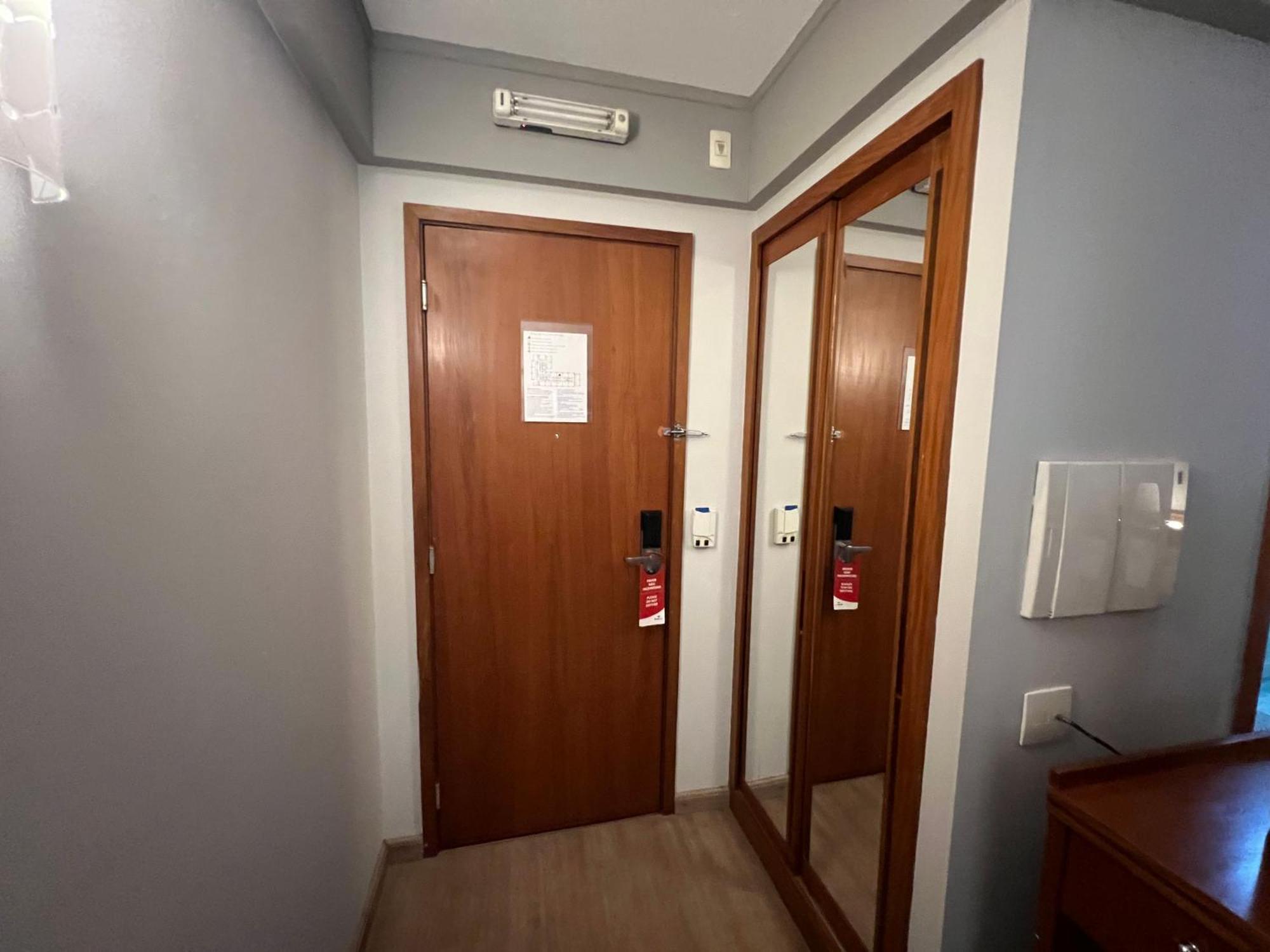 Hotel Live Mariana Uh519